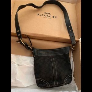 Coach jaquard Crossbody